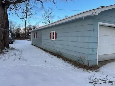 2195 E Cranberry Lk, Harrison, MI 48625 photo 2
