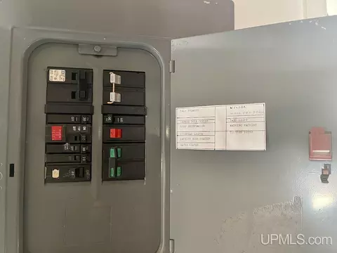 E4621 M35, Escanaba, MI 49829 photo 30