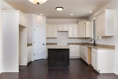 17492 Stallman, Macomb, MI 48042 photo 13