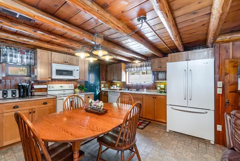 Kitchen - 2501 Pine Rdg, Lupton, MI 48635 photo 2 of 4