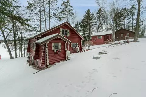 Exterior - 2501 Pine Rdg, Lupton, MI 48635 photo 6 of 8