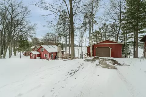 2501 Pine Rdg, Lupton, MI 48635