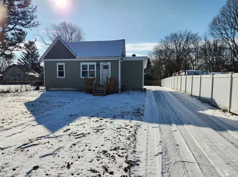 Exterior - 1705 Monroe, Carleton, MI 48117 photo 5 of 5