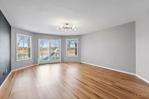 Living - 4164 Samantha, Britton, MI 49229 photo 4 of 6