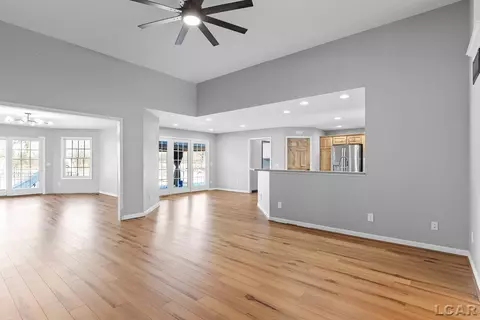 Living - 4164 Samantha, Britton, MI 49229 photo 3 of 6