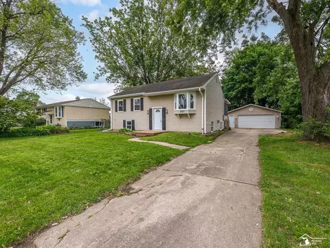 5627 Juniper, Jackson, MI 49201