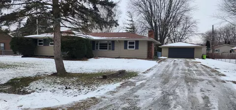36151 Homeview, Harrison Township, MI 48045