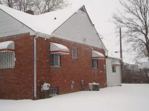 634 E Pulaski, Flint, MI 48505 photo 2
