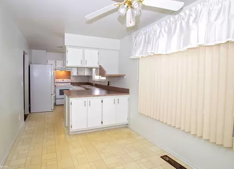 3527 Genesee, Flint, MI 48506 photo 6