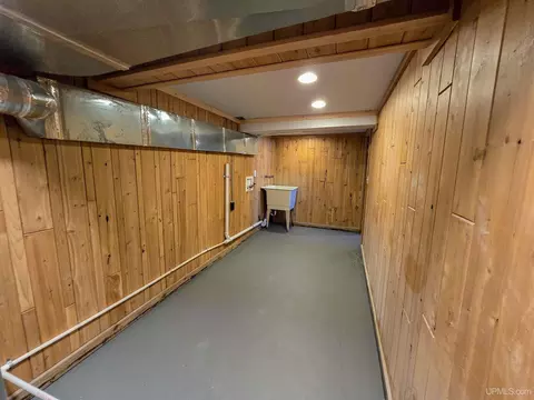 112 Pine, Munising, MI 49862 photo 29