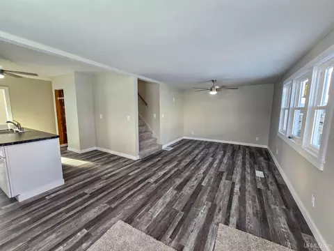 112 Pine, Munising, MI 49862 photo 2
