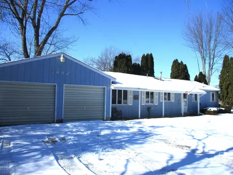 4662 Brown, Durand, MI 48429