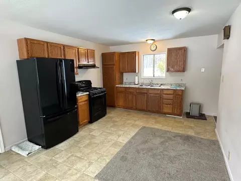 307 Fifth, Gladwin, MI 48624 photo 2