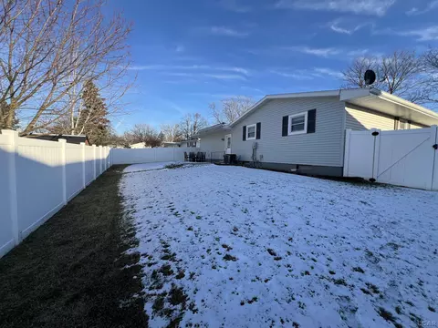 1505 Fox Run, Tecumseh, MI 49286 photo 29