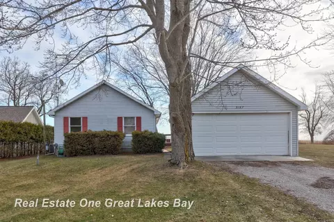5167 Beachwood, Standish, MI 48658