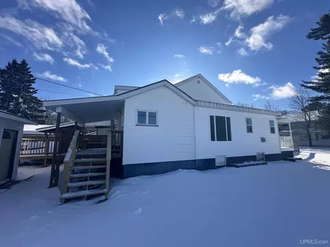 890 Patriot, Ishpeming, MI 49849