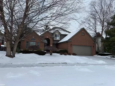 23343 Angel Park, Macomb, MI 48042