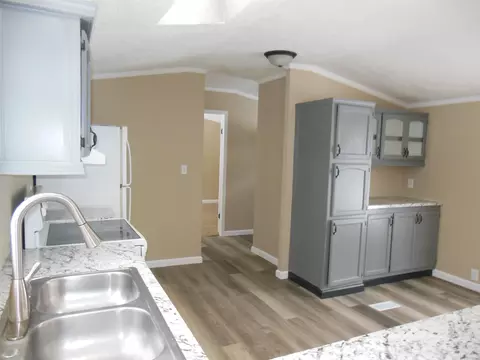 3030 Elizabeth, Harrison, MI 48625 photo 9