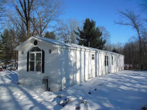 3030 Elizabeth, Harrison, MI 48625 photo 3