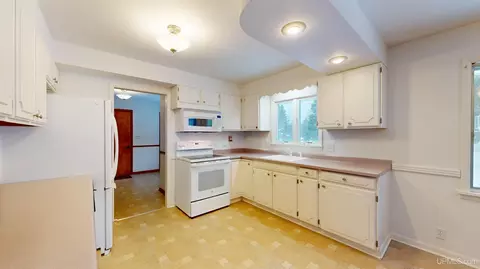 55876 Red Jacket, Laurium, MI 49913 photo 9