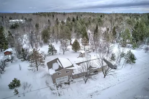 55876 Red Jacket, Laurium, MI 49913 photo 55