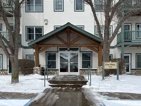 1279 Lakeshore Park #ELM   2A, Marquette, MI 49855