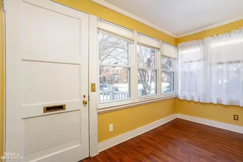 589 Neff, Grosse Pointe, MI 48230 photo 3