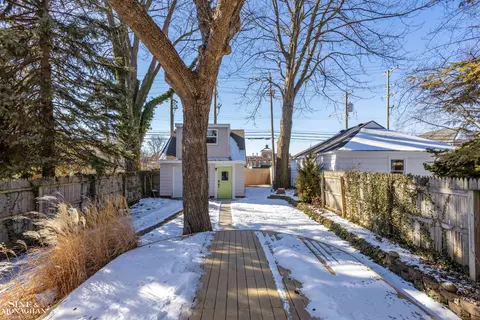 589 Neff, Grosse Pointe, MI 48230 photo 26