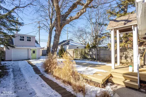 589 Neff, Grosse Pointe, MI 48230 photo 27
