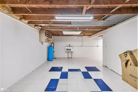 Other - 5092 Mobile, Flint, MI 48507 photo 10 of 12