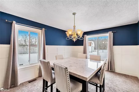 Dining - 5092 Mobile, Flint, MI 48507 photo 1 of 3