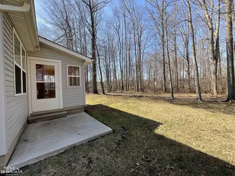 Exterior - 1107 Beth, Algonac, MI 48001 photo 7 of 13