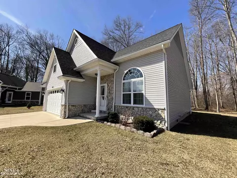 Exterior - 1107 Beth, Algonac, MI 48001 photo 4 of 13