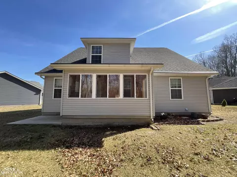 Exterior - 1107 Beth, Algonac, MI 48001 photo 6 of 13