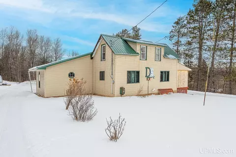 1669 Kofmehl, Iron River, MI 49935
