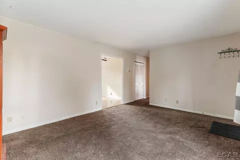 Living - 1006 Willow, Tecumseh, MI 49286 photo 2 of 4
