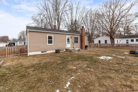 Exterior - 1006 Willow, Tecumseh, MI 49286 photo 3 of 4