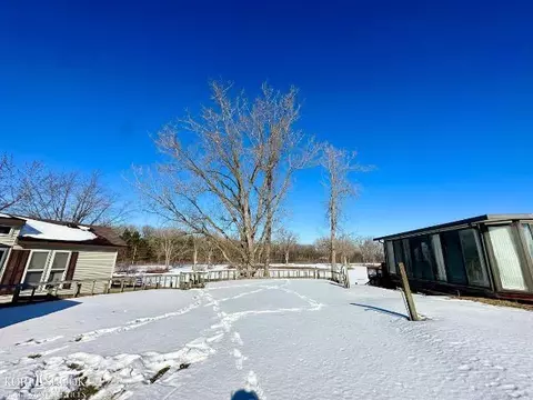 10001 Goodall UNIT 307, Durand, MI 48429