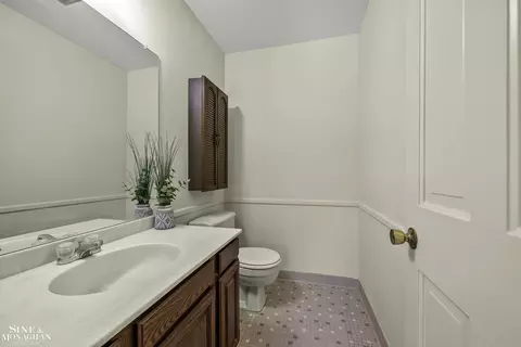1223 Grayton, Grosse Pointe Park, MI 48230 photo 14