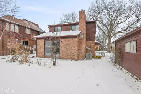 1223 Grayton, Grosse Pointe Park, MI 48230 photo 28
