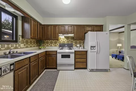 1223 Grayton, Grosse Pointe Park, MI 48230 photo 6
