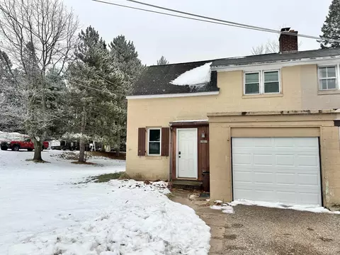 e5217 Sunset Road, Ironwood, MI 49938