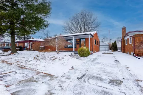 29211 Sherry Ave, Madison Heights, MI 48071