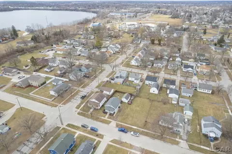 View/Area - 832 Reisig, Monroe, MI 48161 photo 4 of 6