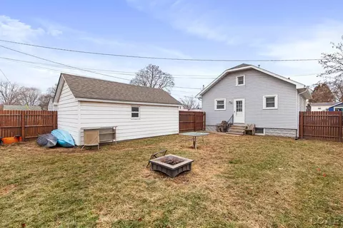 Exterior - 832 Reisig, Monroe, MI 48161 photo 4 of 6