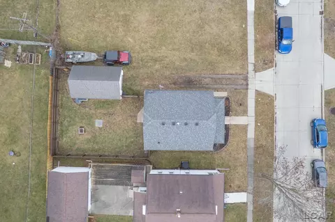 View/Area - 832 Reisig, Monroe, MI 48161 photo 2 of 6
