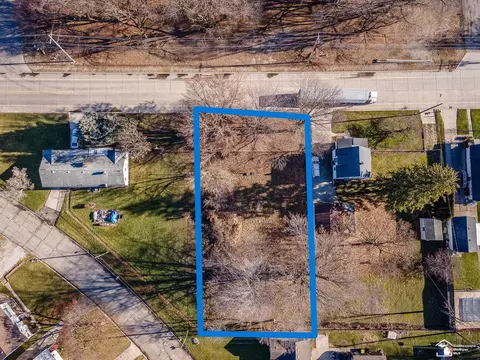 1041 Detroit, Monroe, MI 48162