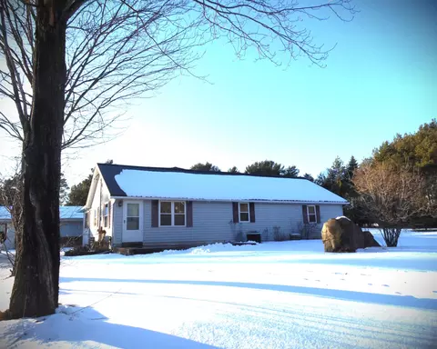 1141 Chappel Dm, Gladwin, MI 48624