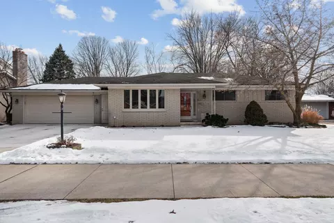 18150 22 Mile, Macomb, MI 48044