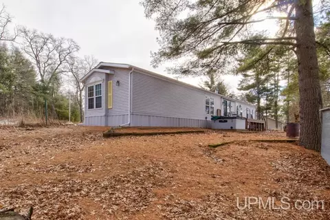 Exterior - n2705 River Drive, Wallace, MI 49893 photo 2 of 4